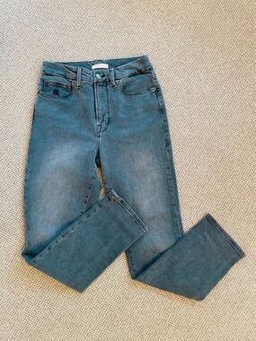 Good American women’s good crop gray stretch straight leg jeans 4 / 27